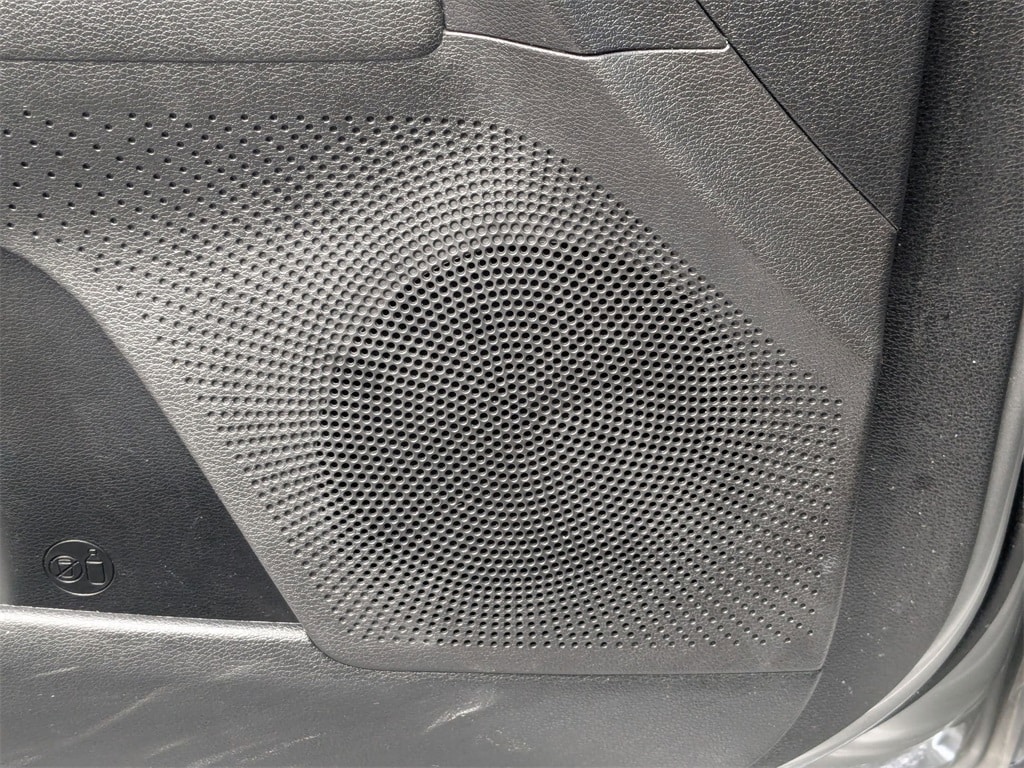 Thumbnail: 2024 Kia Forte - 15