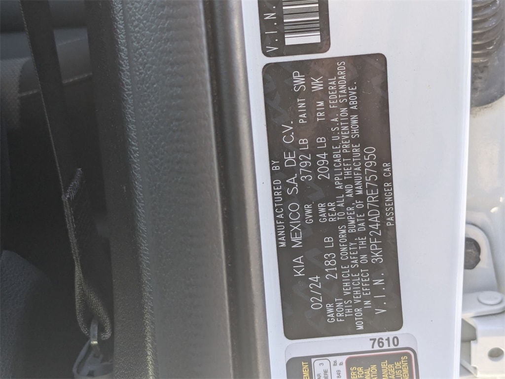 Thumbnail: 2024 Kia Forte - 34