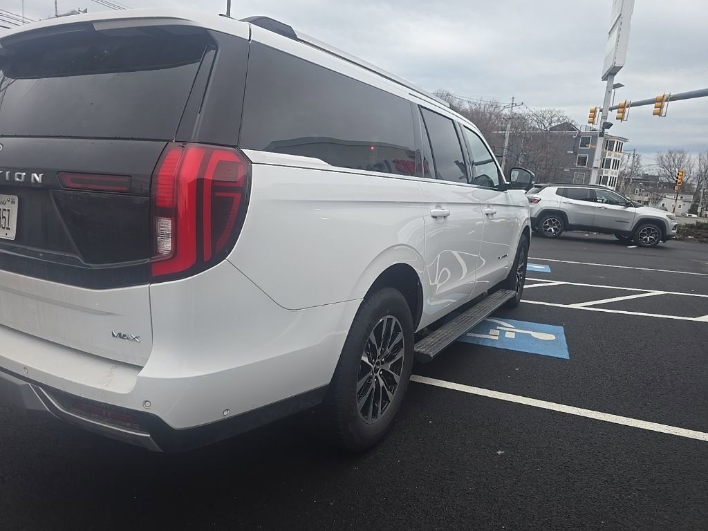 Thumbnail: 2025 Ford Expedition MAX - 3