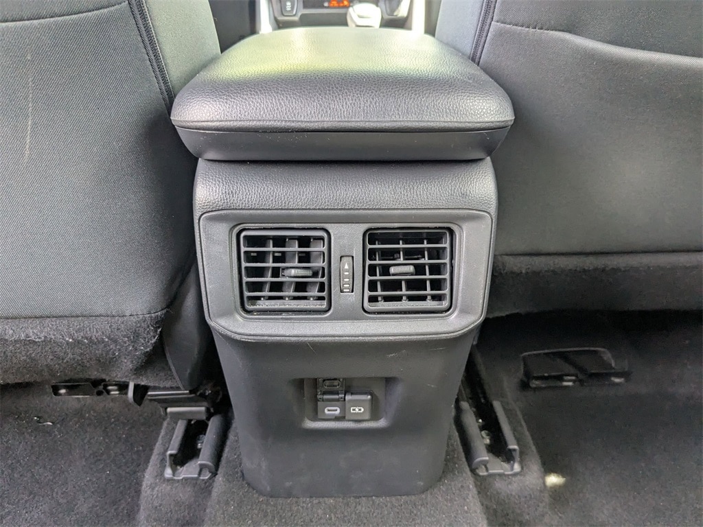 Thumbnail: 2024 Toyota RAV4 - 27