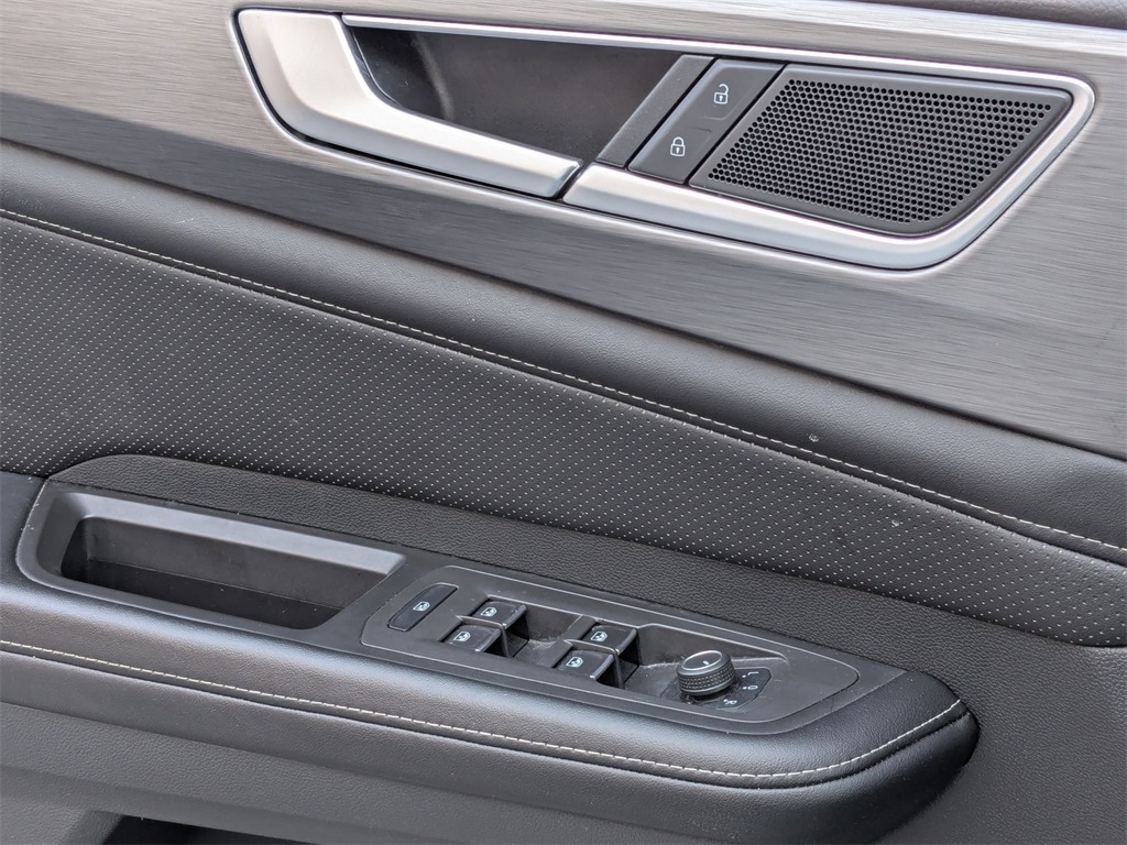 Thumbnail: 2024 Volkswagen Atlas - 14