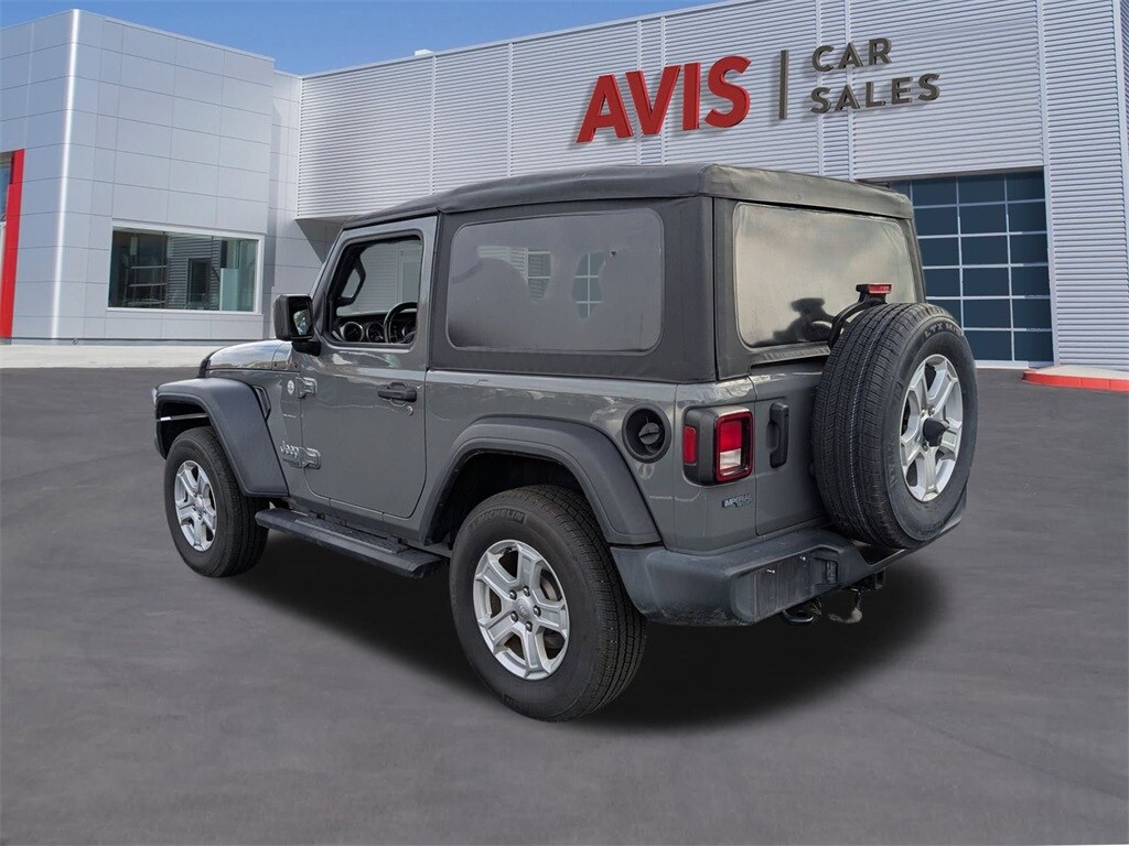 Thumbnail: 2021 Jeep Wrangler - 3