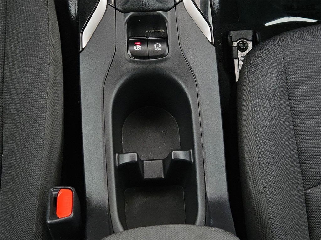 Thumbnail: 2025 Toyota Corolla Cross - 16