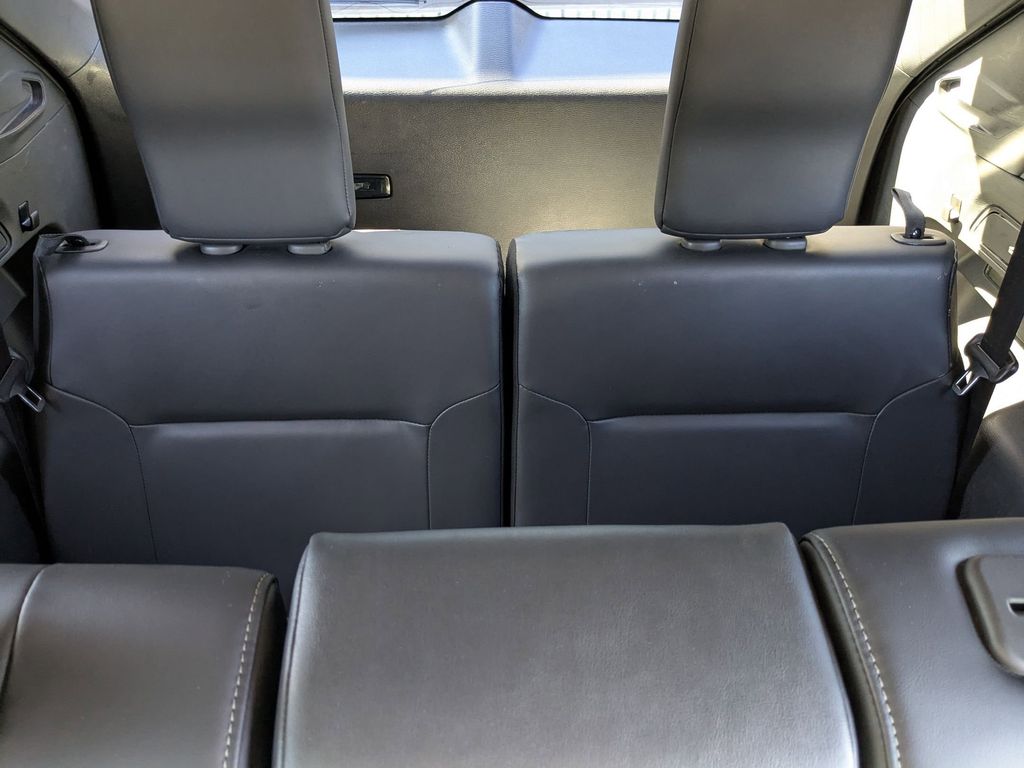 Thumbnail: 2025 Mitsubishi Outlander - 29