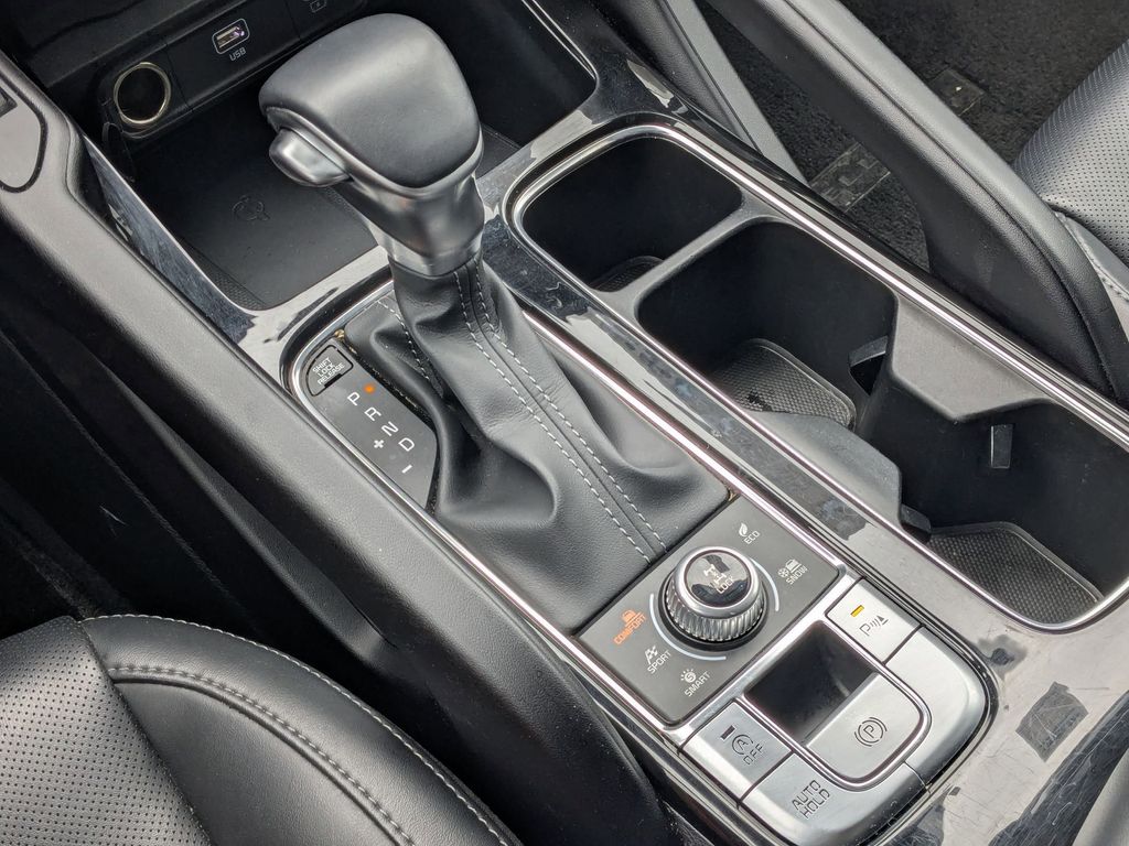 Thumbnail: 2025 Kia Telluride - 24