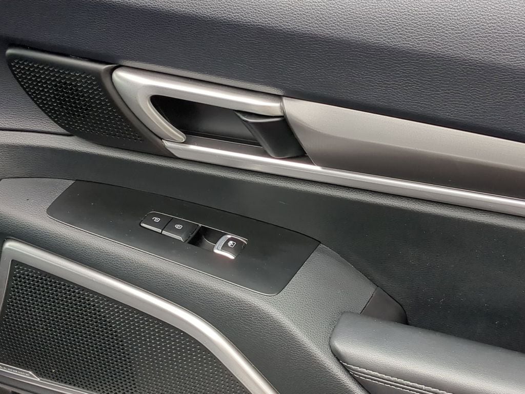 Thumbnail: 2025 Kia Telluride - 37