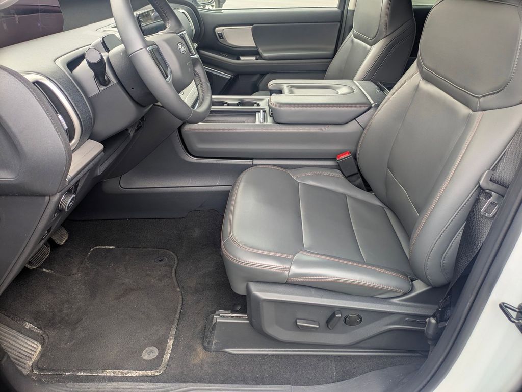 Thumbnail: 2025 Ford Expedition - 34