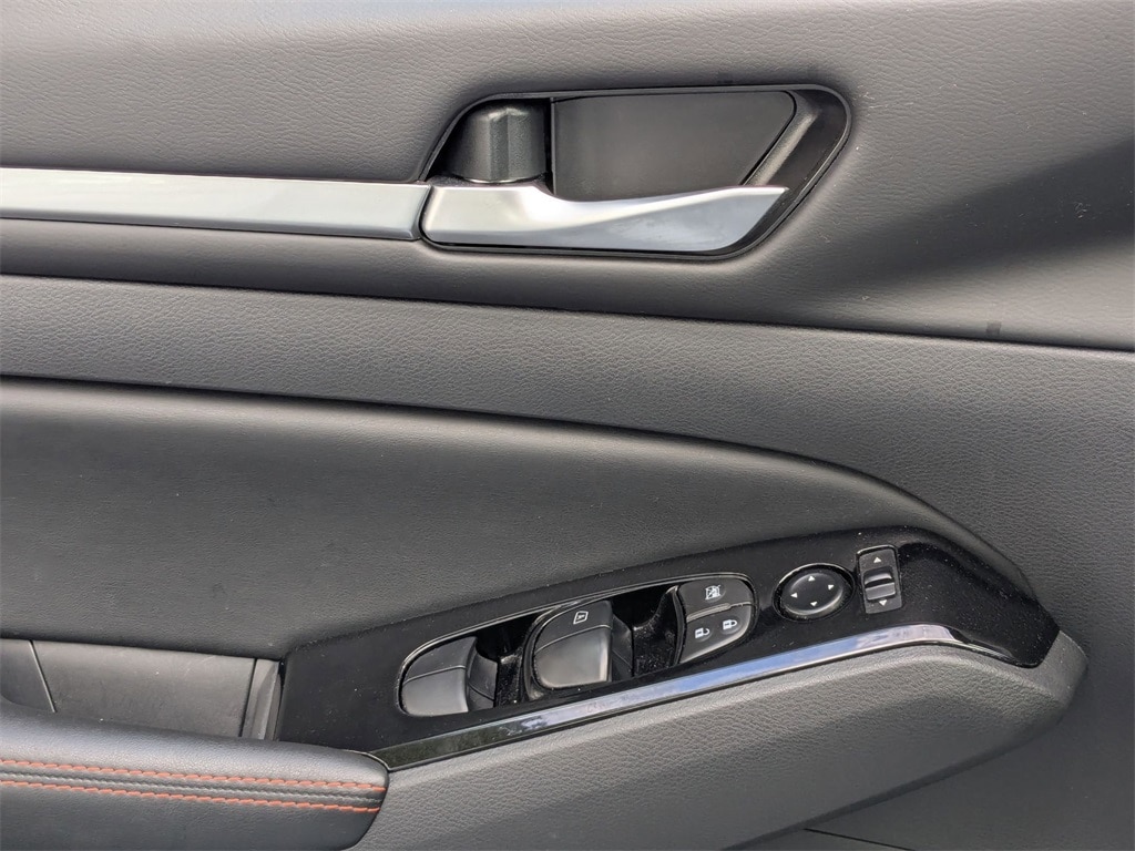 Thumbnail: 2025 Nissan Altima - 14