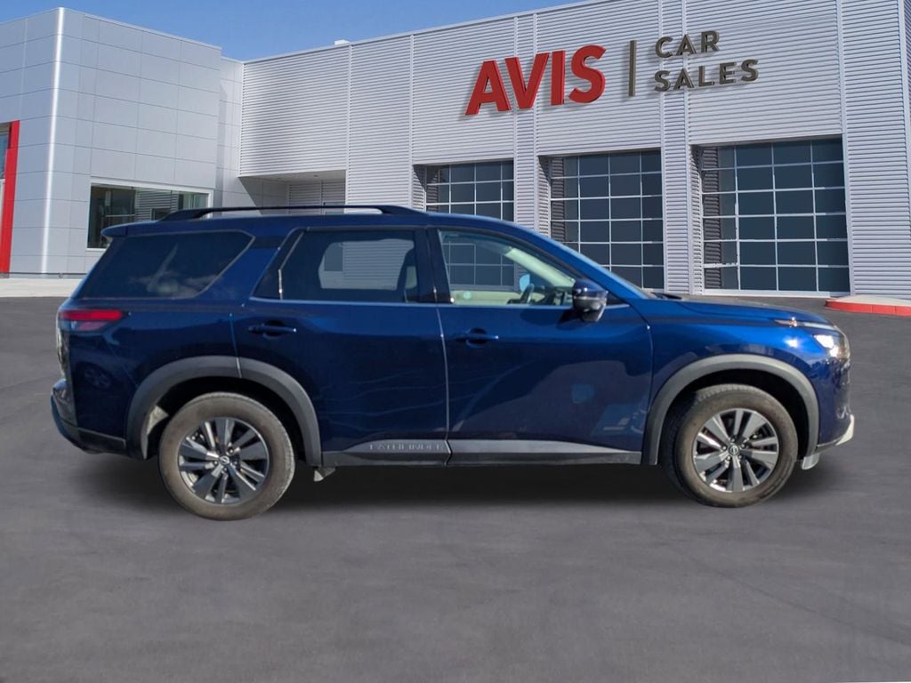 Thumbnail: 2024 Nissan Pathfinder - 7