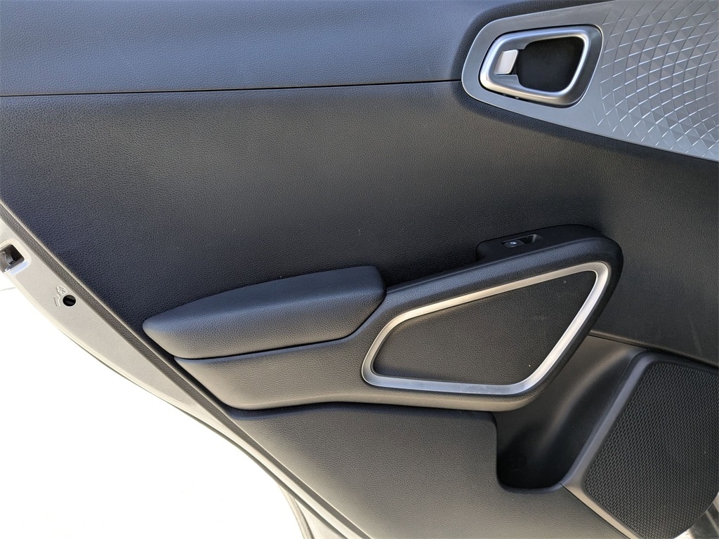 Thumbnail: 2023 Kia Soul - 25