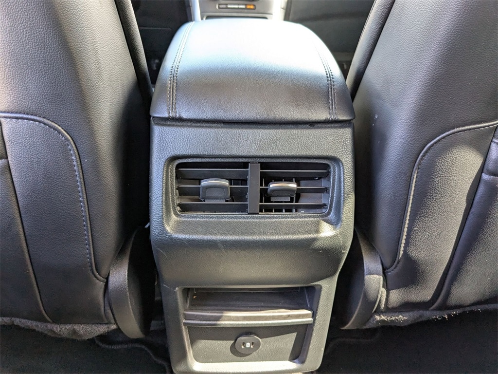 Thumbnail: 2024 Ford Edge - 28