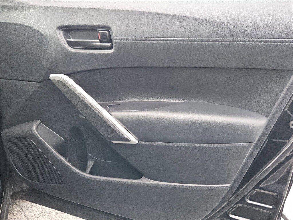 Thumbnail: 2025 Toyota Corolla Cross - 26