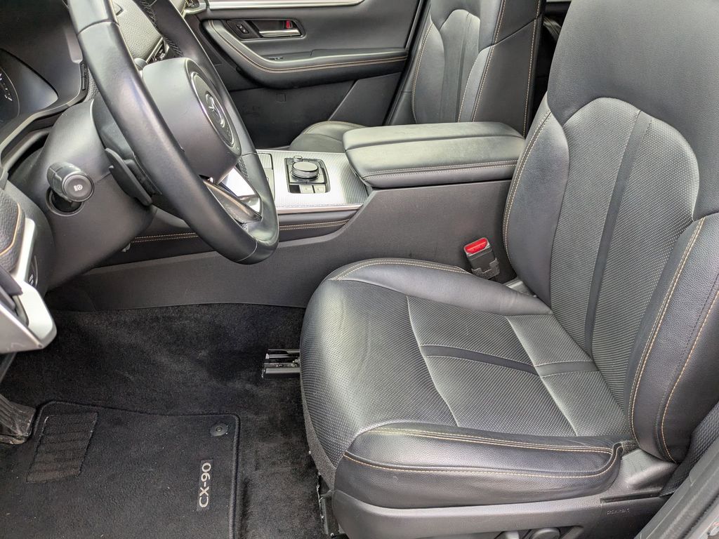 Thumbnail: 2024 Mazda CX-90 - 16