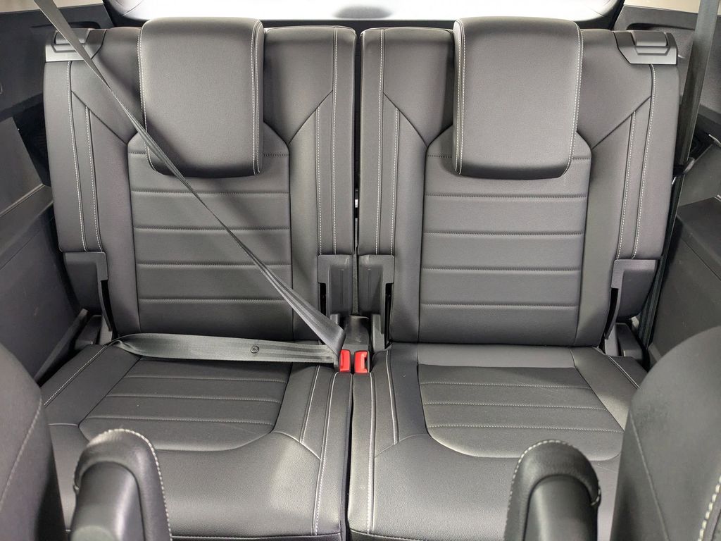 Thumbnail: 2025 Volkswagen Atlas - 29