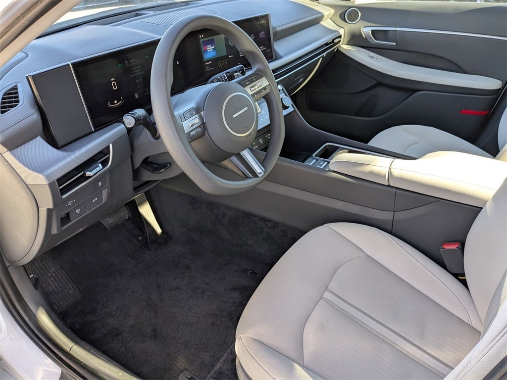 Thumbnail: 2025 Hyundai Sonata - 17