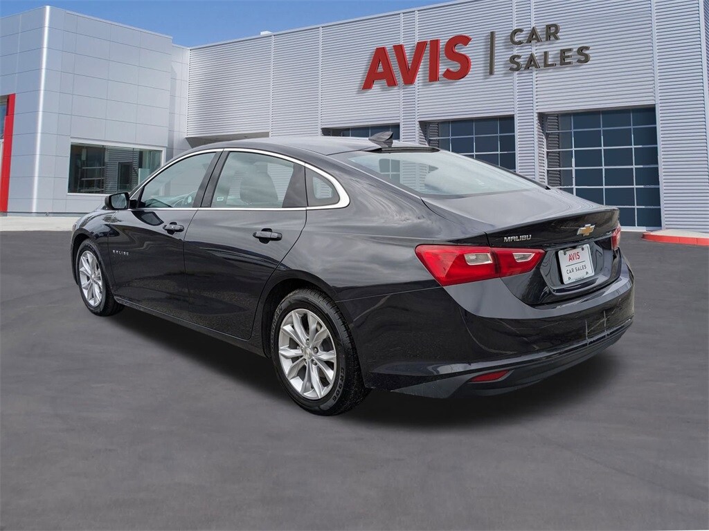 Thumbnail: 2023 Chevrolet Malibu - 3