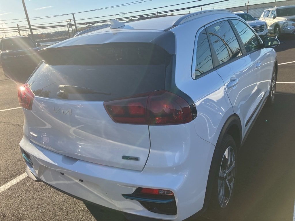 Certified 2022 Kia Niro EV S SUV