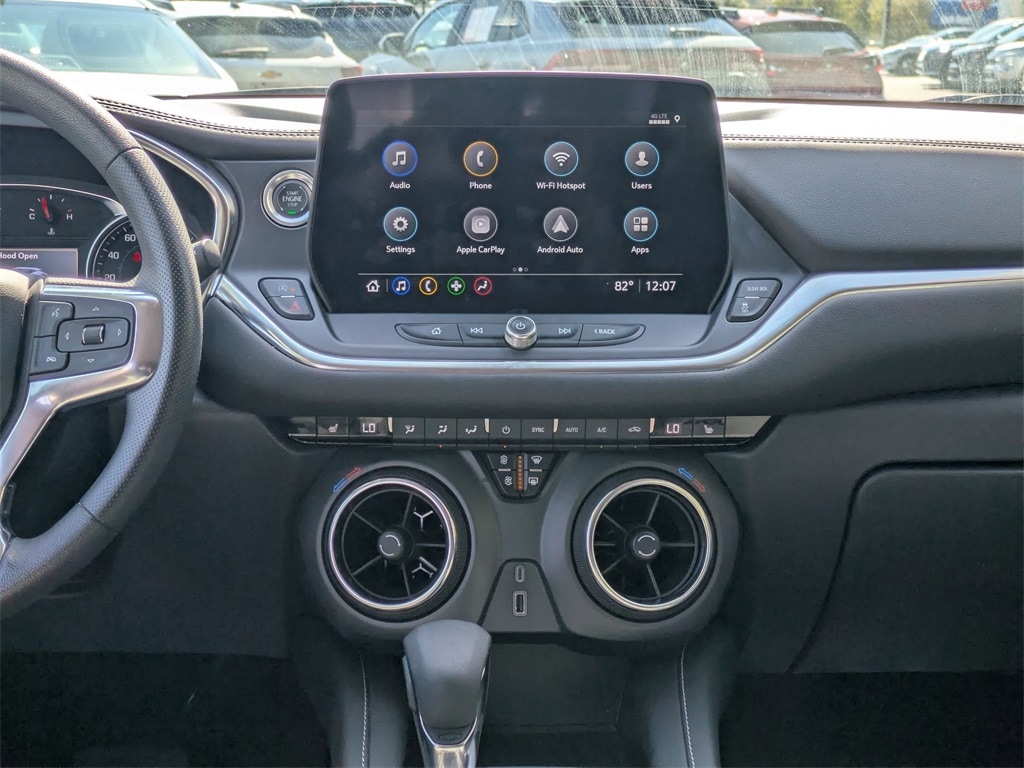 Thumbnail: 2025 Chevrolet Blazer - 18