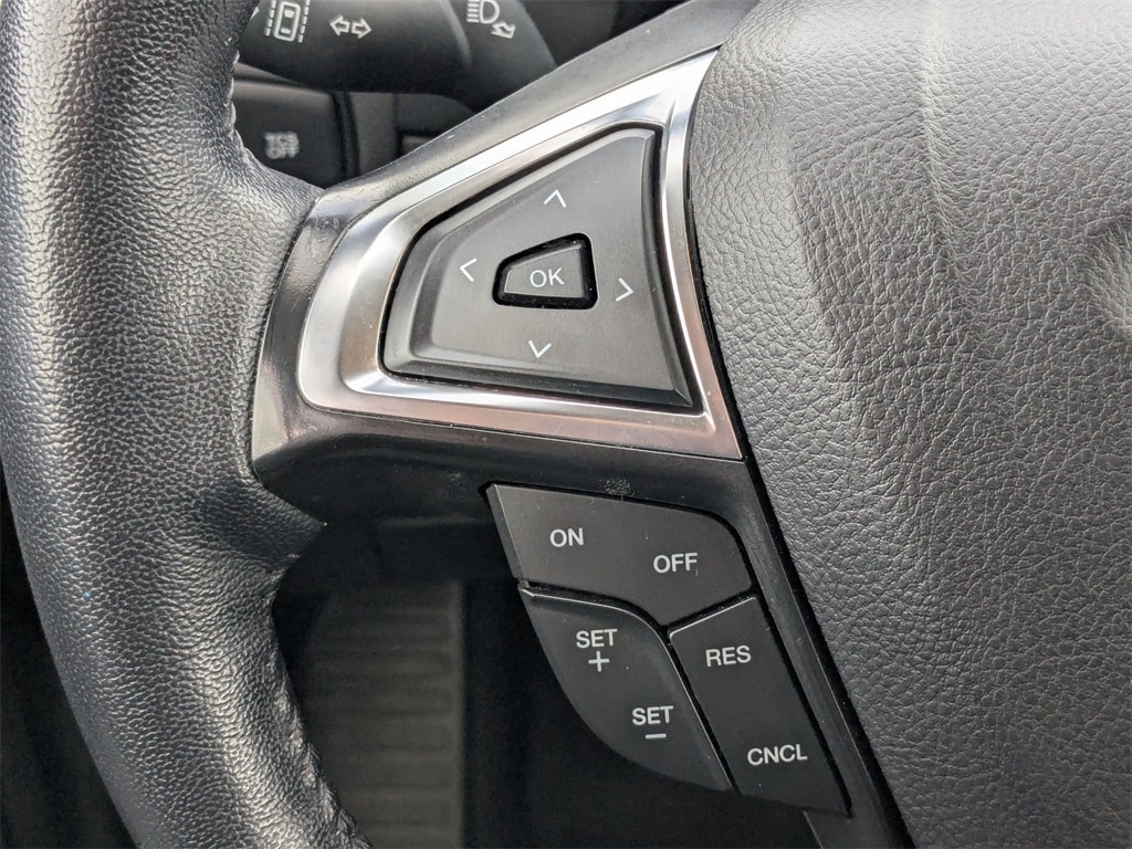 Thumbnail: 2024 Ford Edge - 16