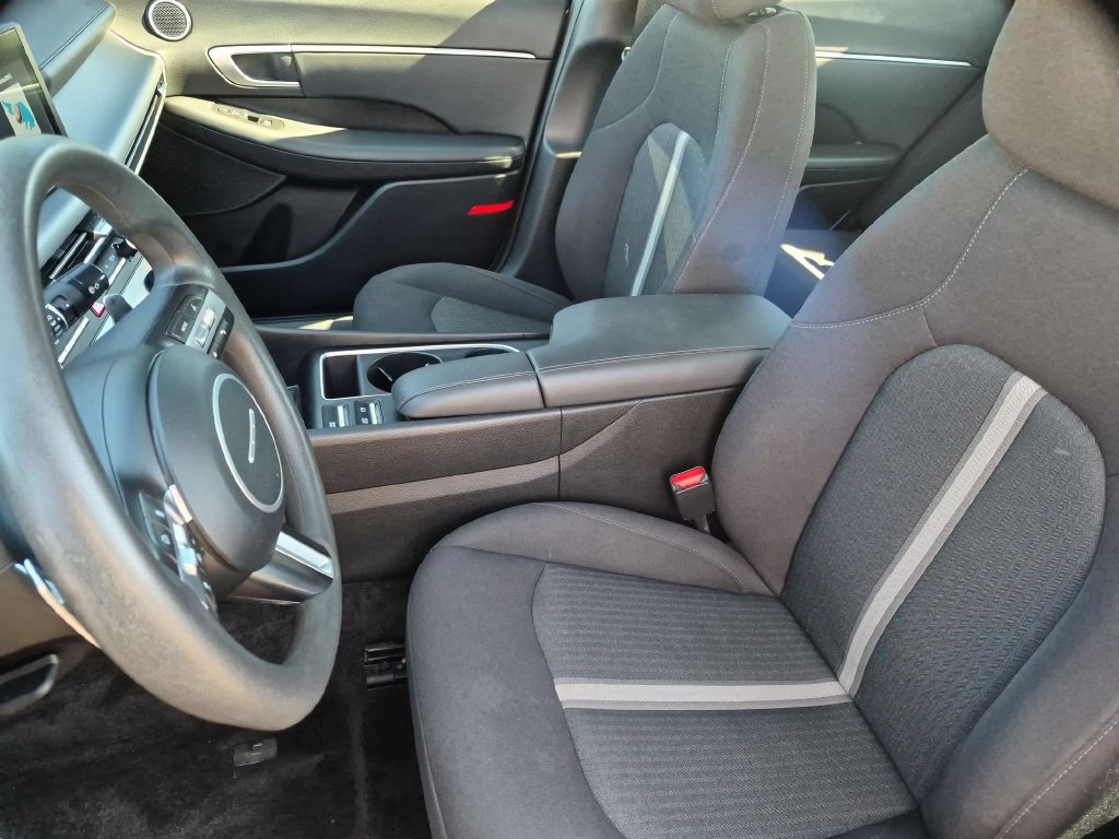2025 Hyundai Sonata SEL - Photo 24