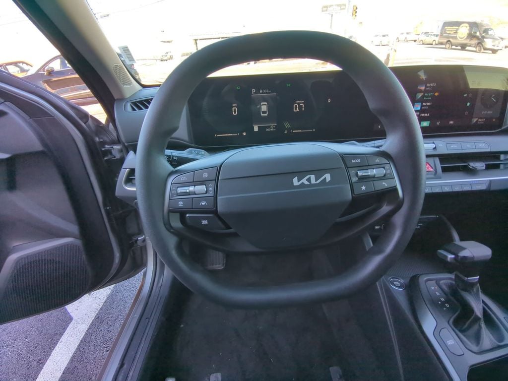 Thumbnail: 2025 Kia K4 - 21