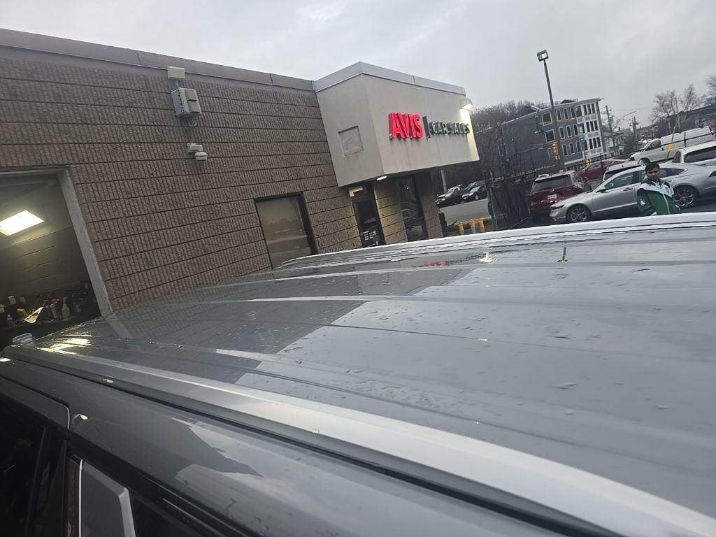 Thumbnail: 2025 Chevrolet Tahoe - 9