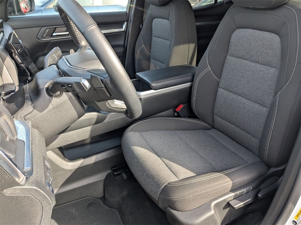 Thumbnail: 2025 GMC Terrain - 16