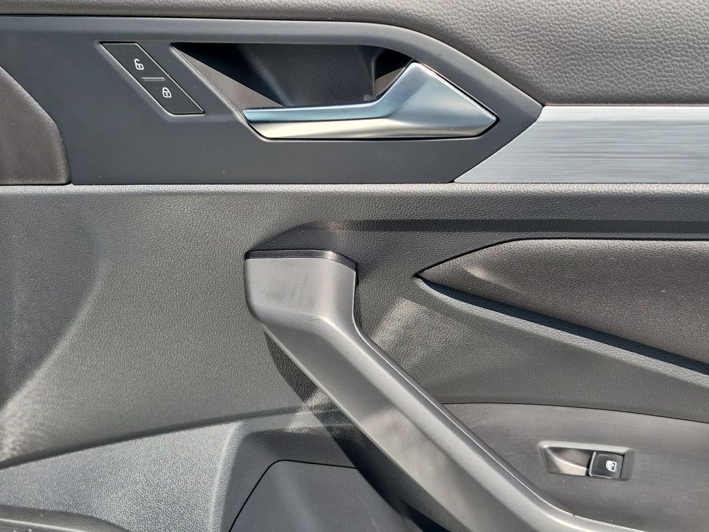 2025 Volkswagen Jetta S - Photo 33