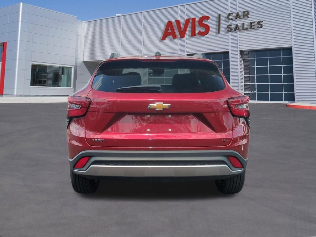 Thumbnail: 2025 Chevrolet Trax - 9