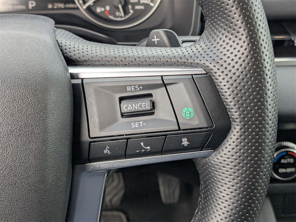 Thumbnail: 2025 Mitsubishi Outlander - 19