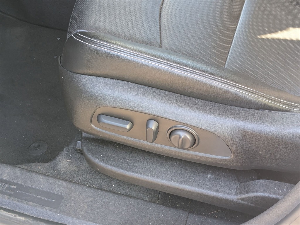 Thumbnail: 2024 GMC Terrain - 19