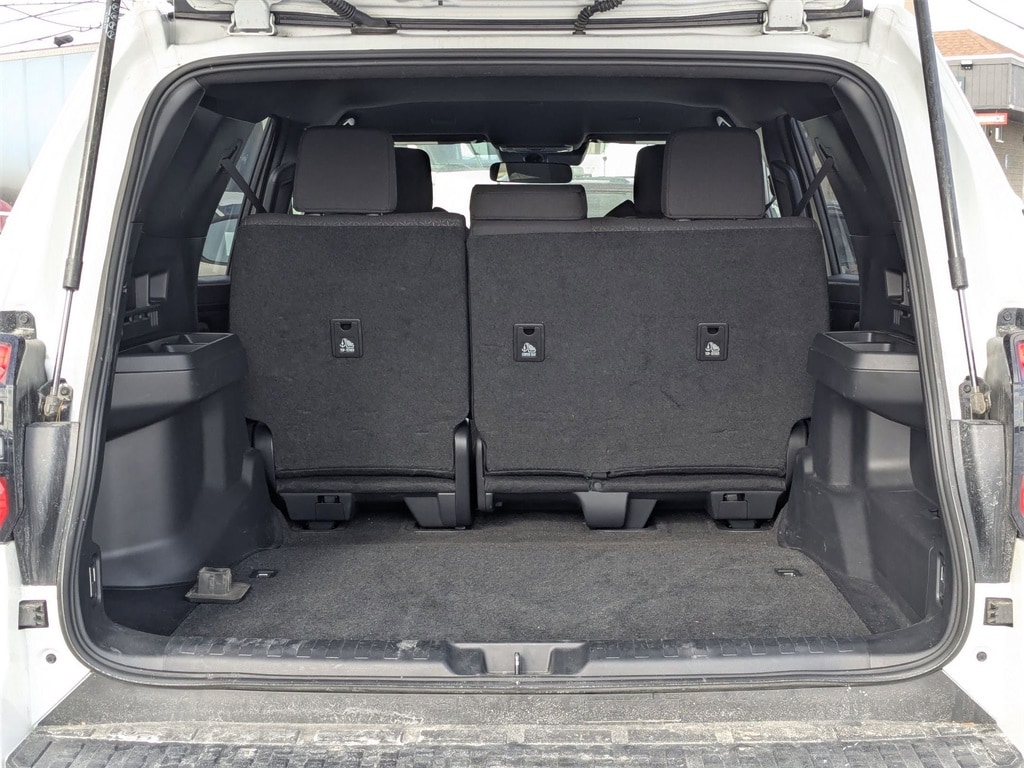 Thumbnail: 2025 Toyota 4Runner - 32