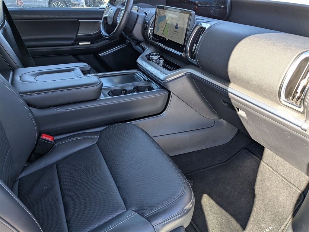 Thumbnail: 2025 Ford Expedition MAX - 43