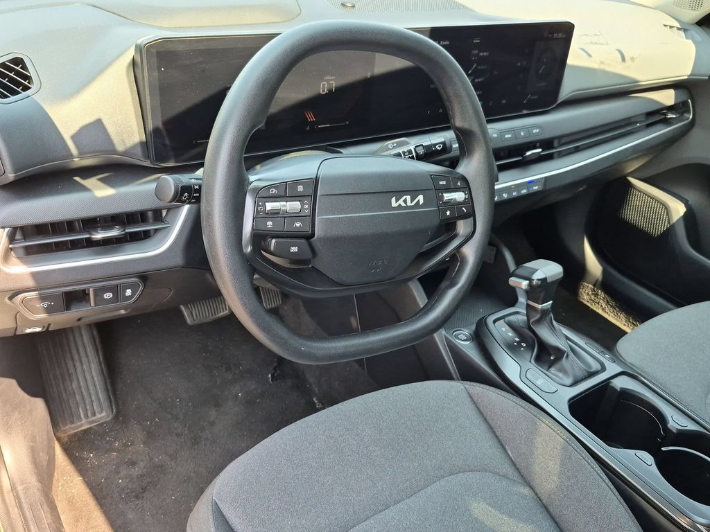 Thumbnail: 2025 Kia K4 - 15