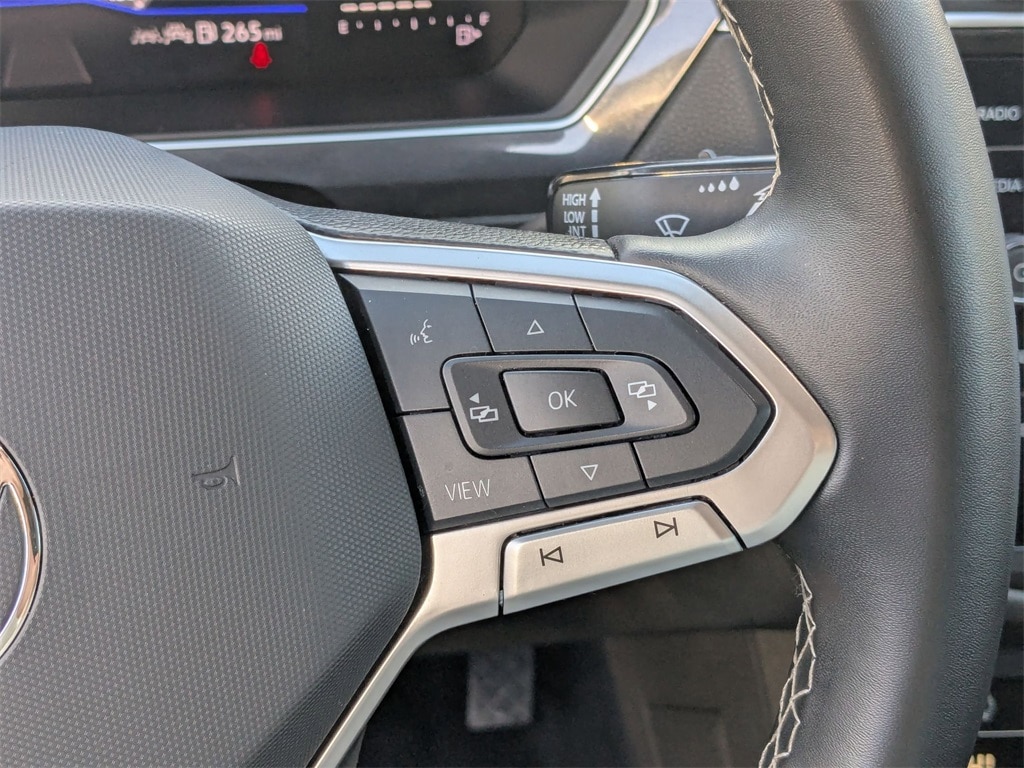 Thumbnail: 2024 Volkswagen Tiguan - 20