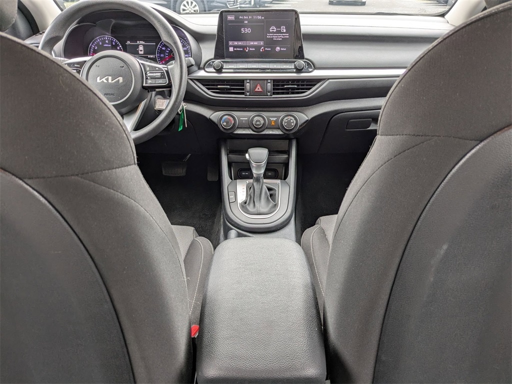 Thumbnail: 2024 Kia Forte - 25