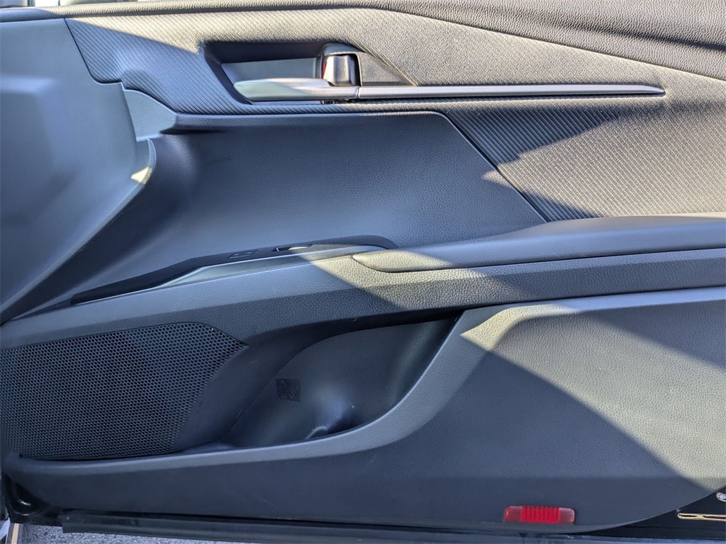 Thumbnail: 2025 Toyota Camry - 35