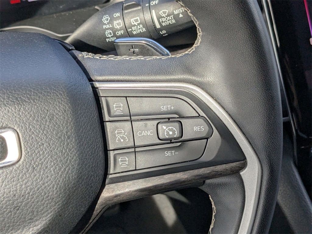 Thumbnail: 2023 Jeep Grand Cherokee L - 22