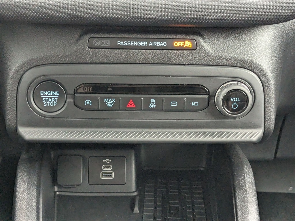 Thumbnail: 2025 Ford Bronco Sport - 25