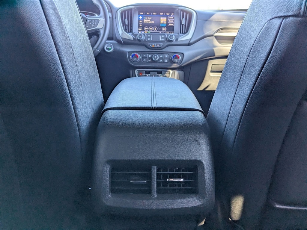 Thumbnail: 2024 GMC Terrain - 33