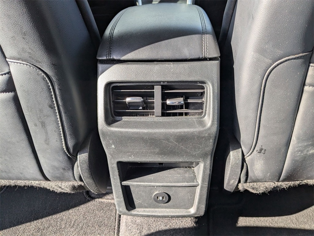 Thumbnail: 2024 Ford Edge - 28