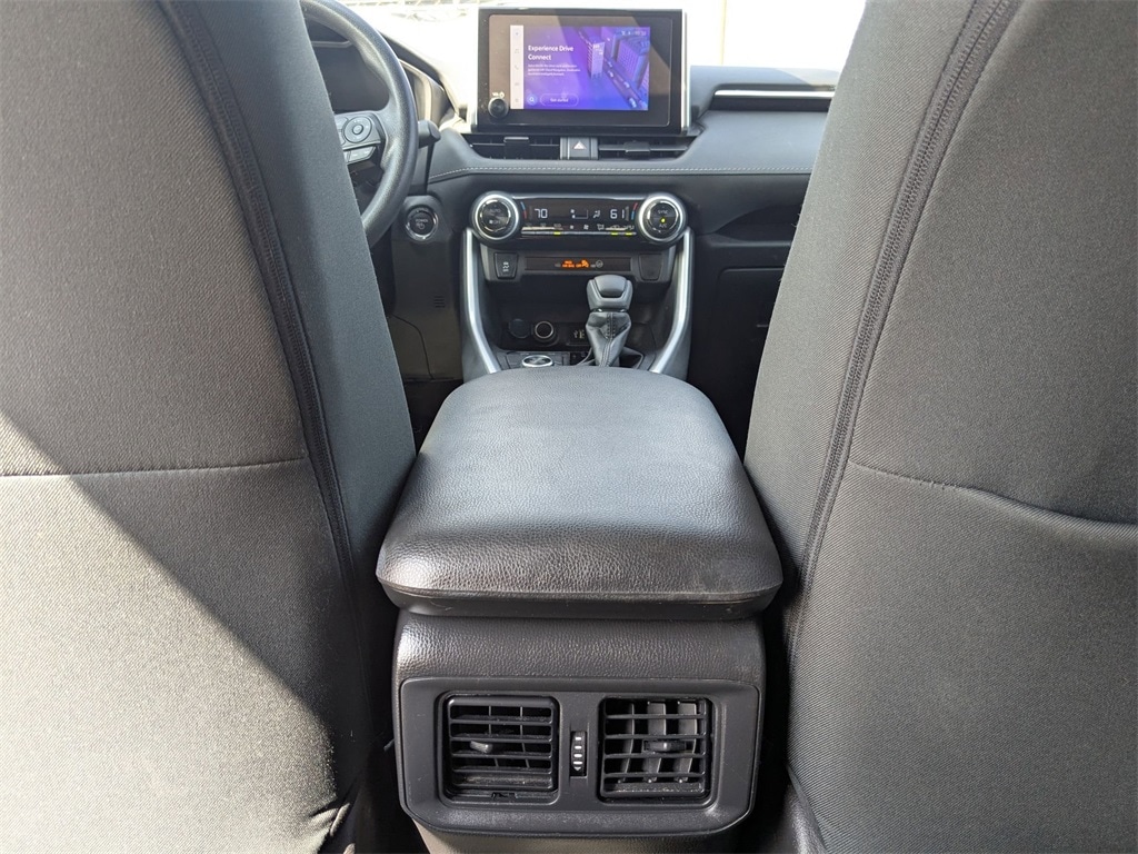 Thumbnail: 2024 Toyota RAV4 - 27