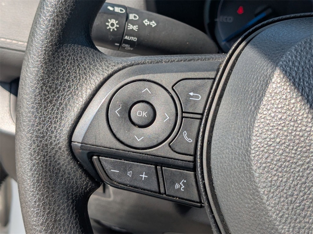 Thumbnail: 2024 Toyota RAV4 - 16