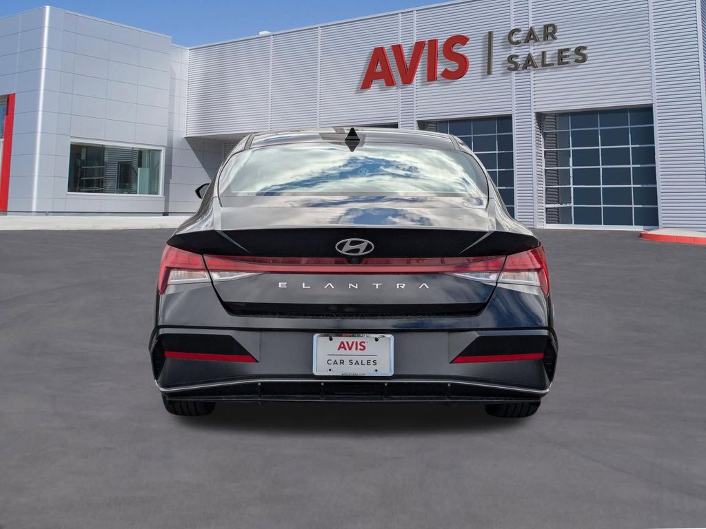 Thumbnail: 2025 Hyundai Elantra - 7