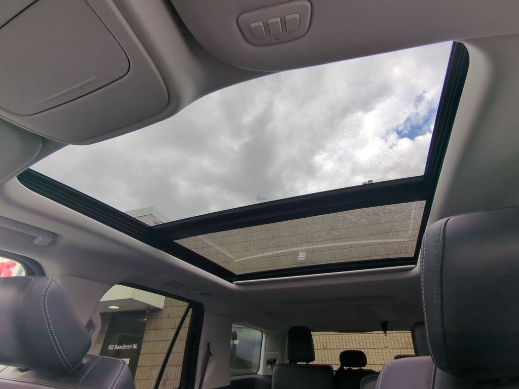 Thumbnail: 2025 Ford Expedition - 38