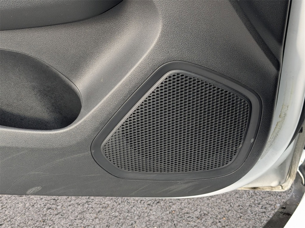 Thumbnail: 2025 Hyundai Venue - 15