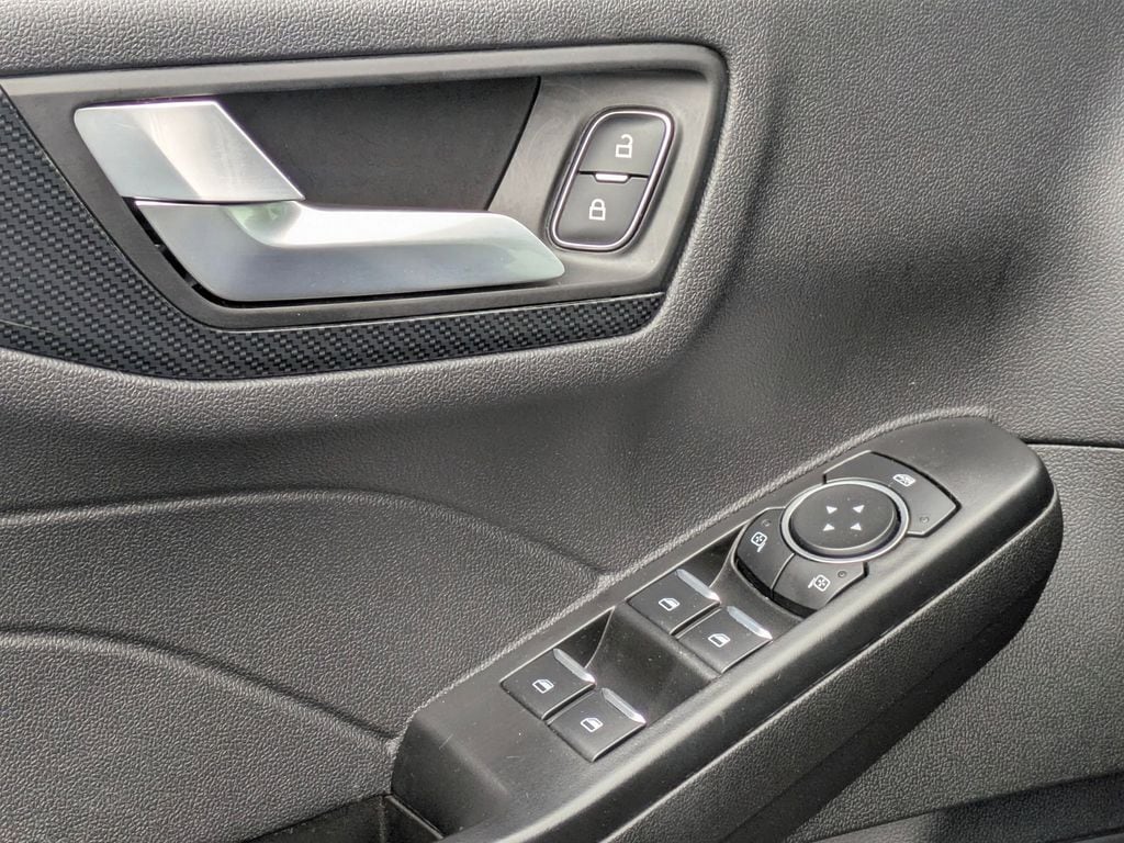 Thumbnail: 2025 Ford Escape - 14