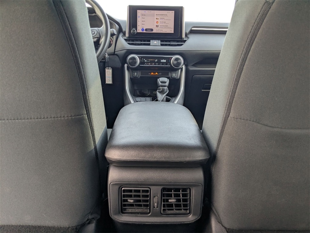 Thumbnail: 2024 Toyota RAV4 - 29