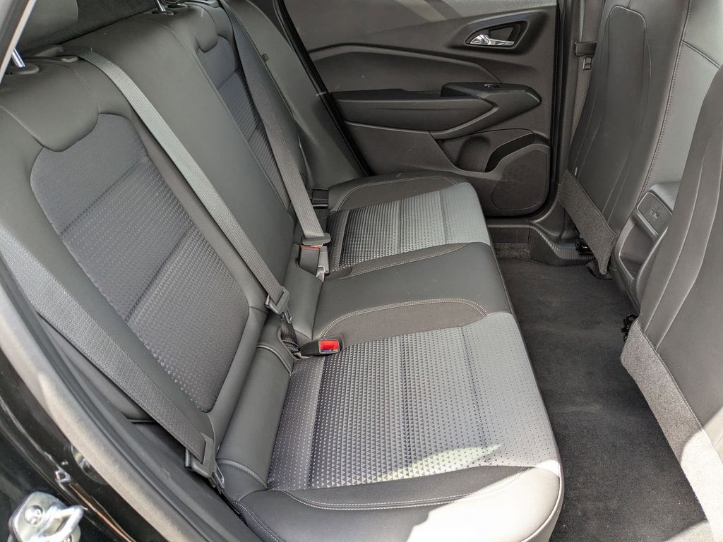 Thumbnail: 2025 Chevrolet Trax - 28