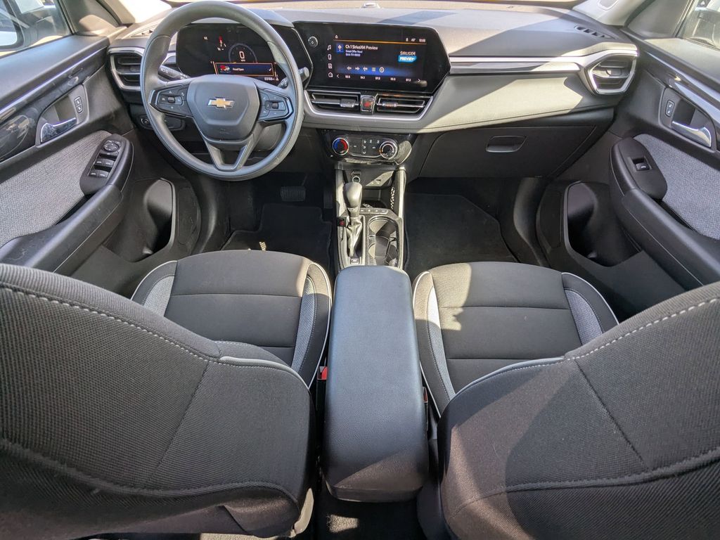 Thumbnail: 2025 Chevrolet TrailBlazer - 26